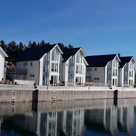 Casa de Férias Atlanterhavsveien Rorbuer