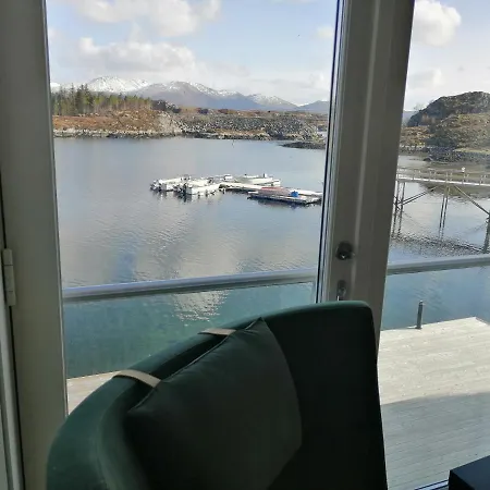 Atlanterhavsveien Rorbuer Tatil Evi Storsandoya