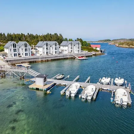 Holiday home Atlanterhavsveien Rorbuer *