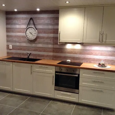 Atlanterhavsveien Rorbuer 度假居 *