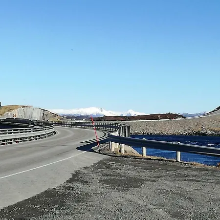 度假居 Atlanterhavsveien Rorbuer *