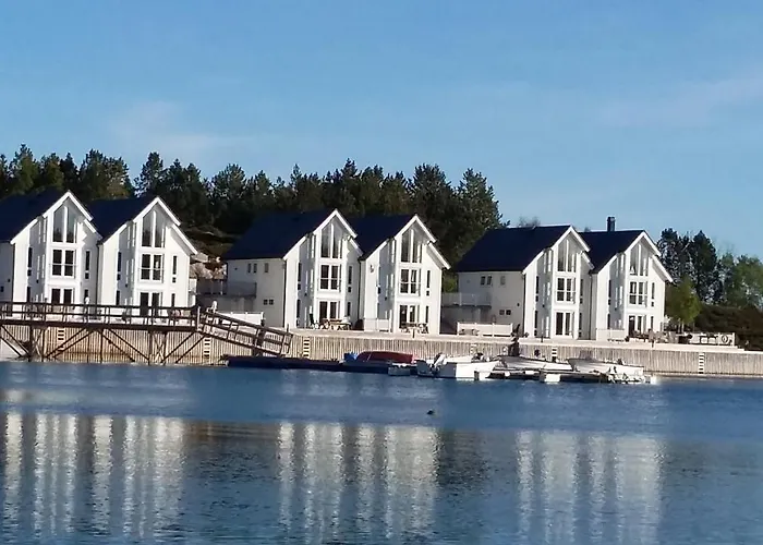 Atlanterhavsveien Rorbuer Storsandoya